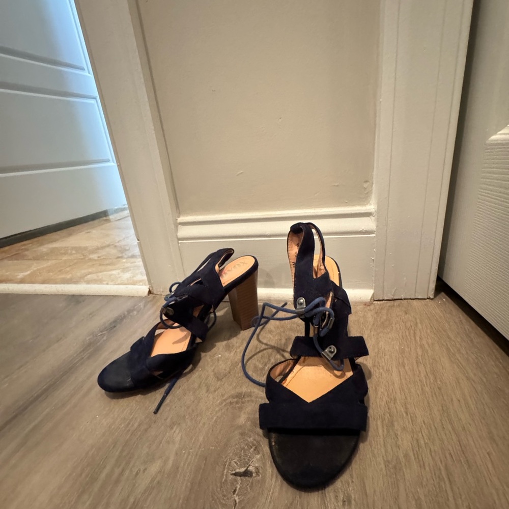 Elegant Navy Women's Heels